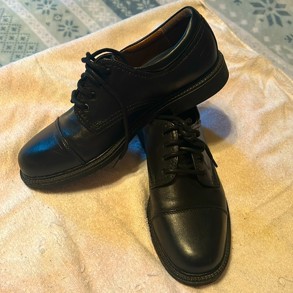Men dress shoes